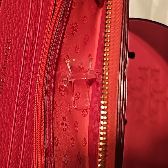 Tory Burch Harper Fiesta Continental Zip-around Wallet - Picture 7 of 16